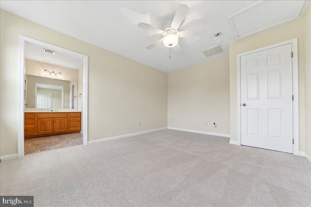 8247 HENSINGERSVILLE RD, Alburtis, PA 18011