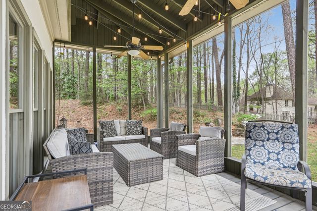 100 Kylemore Pass, Tyrone, GA 30290