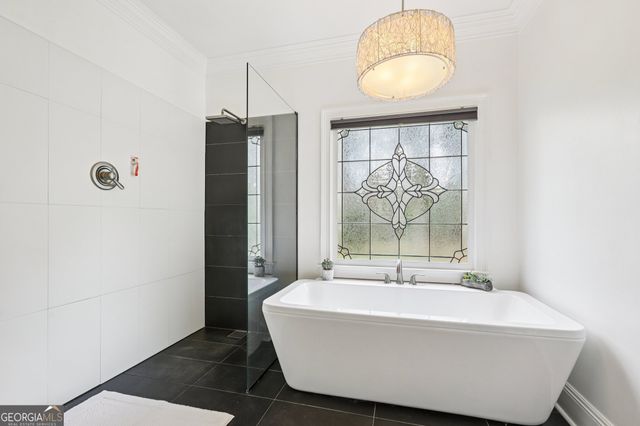 100 Kylemore Pass, Tyrone, GA 30290