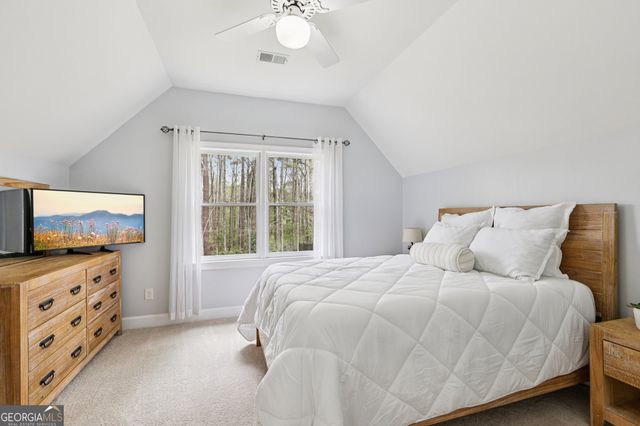 100 Kylemore Pass, Tyrone, GA 30290