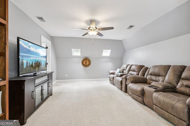 100 Kylemore Pass, Tyrone, GA 30290