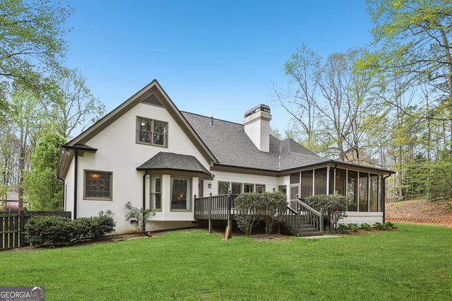 100 Kylemore Pass, Tyrone, GA 30290