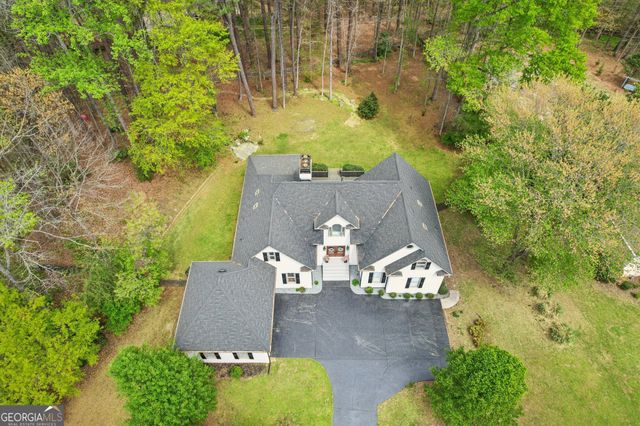 100 Kylemore Pass, Tyrone, GA 30290