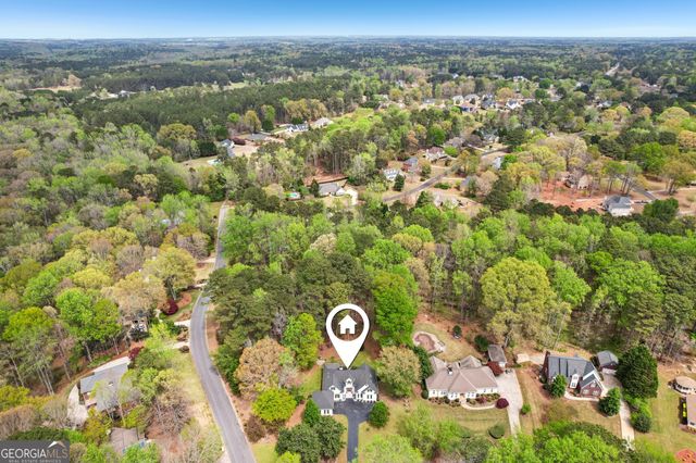 100 Kylemore Pass, Tyrone, GA 30290