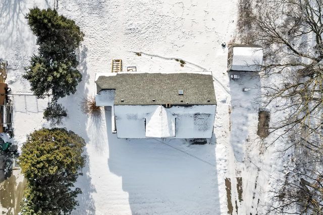 N56W18773 Silver Spring DRIVE, Menomonee Falls, WI 53051