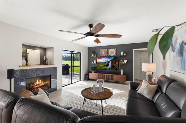 2737 NORTHRIDGE DRIVE E, Clearwater, FL 33761