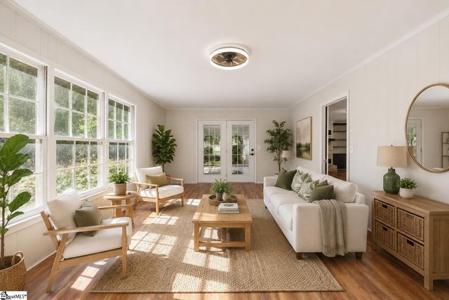 106 Wilderness Drive, Laurens, SC 29360