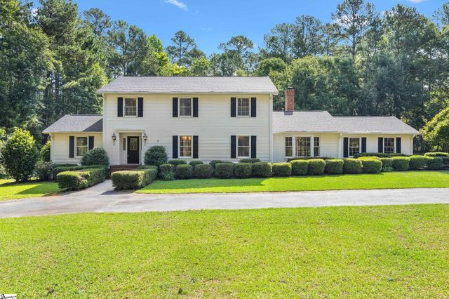 106 Wilderness Drive, Laurens, SC 29360