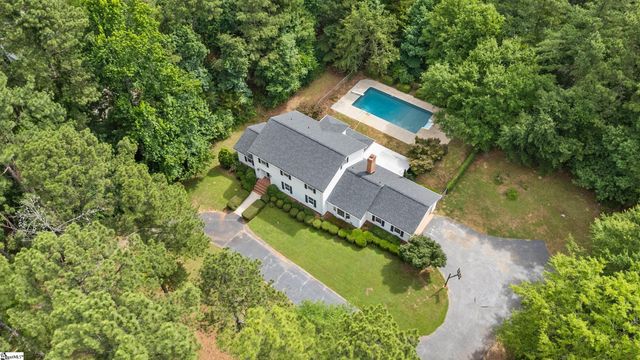 106 Wilderness Drive, Laurens, SC 29360