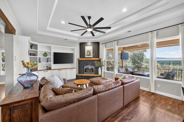 4207 Bearpaw Ct, Rescue, CA 95672