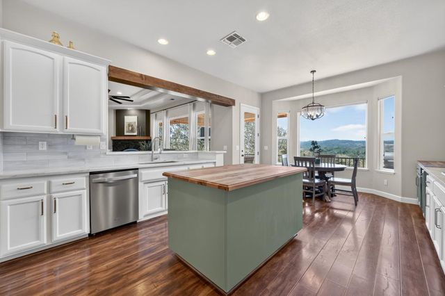 4207 Bearpaw Ct, Rescue, CA 95672
