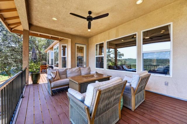 4207 Bearpaw Ct, Rescue, CA 95672