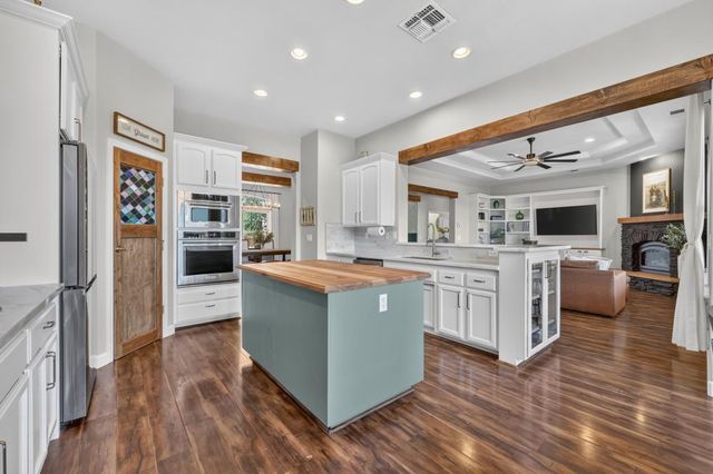 4207 Bearpaw Ct, Rescue, CA 95672