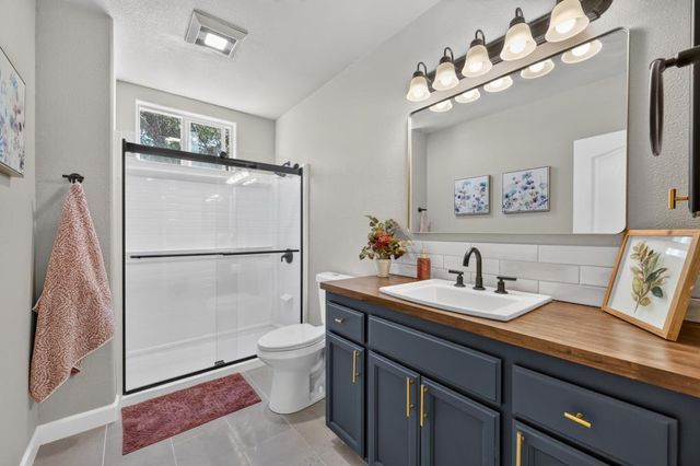 4207 Bearpaw Ct, Rescue, CA 95672