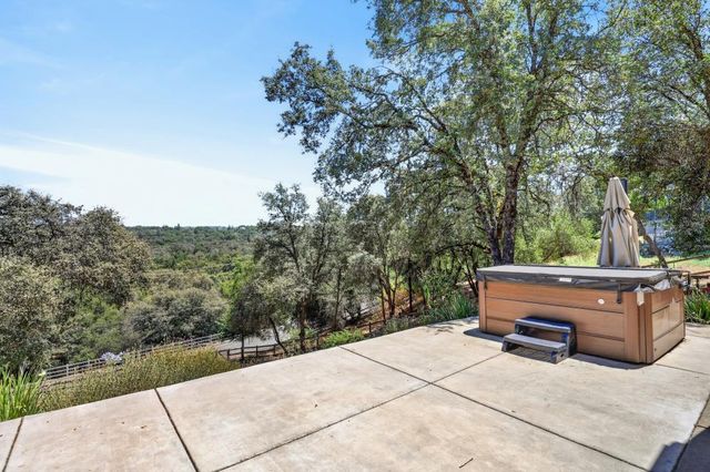 4207 Bearpaw Ct, Rescue, CA 95672
