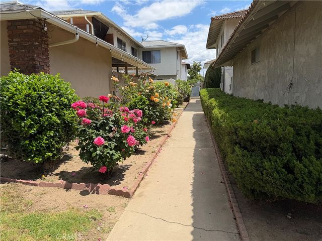 619 S Cypress B, Orange, CA 92866