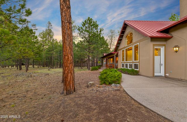 4020 HIDDEN HOLLOW Road, Flagstaff, AZ 86001