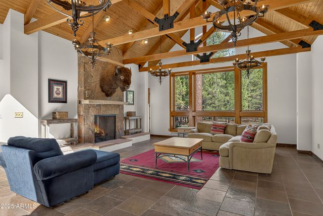 4020 HIDDEN HOLLOW Road, Flagstaff, AZ 86001