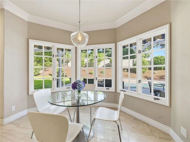 11030 Willowbrae, Chatsworth, CA 91311