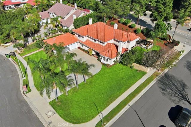 11030 Willowbrae, Chatsworth, CA 91311