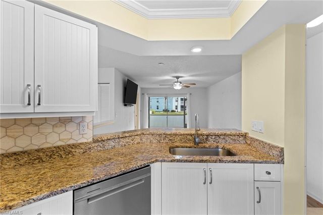 177 Grand Oaks WAY 101, Naples, FL 34110