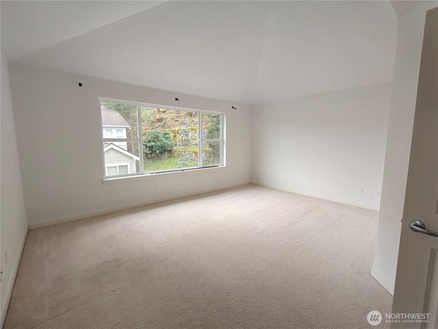 564 MOUNTAIN VIEW Lane NW, Issaquah, WA 98027