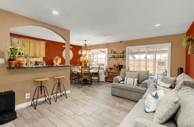 4430 Avenida Del Gado, Oceanside, CA 92057