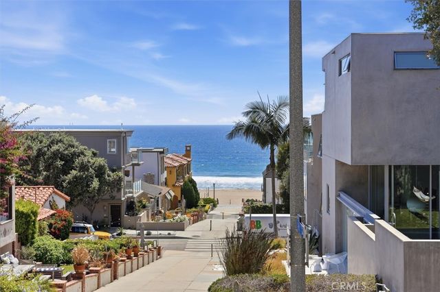 221 24th Street, Manhattan Beach, CA 90266