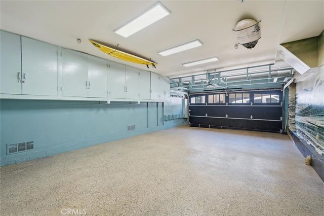 221 24th Street, Manhattan Beach, CA 90266