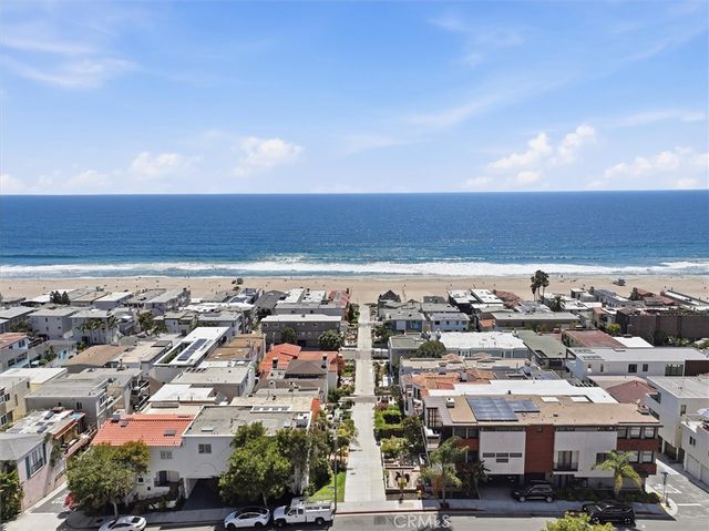 221 24th Street, Manhattan Beach, CA 90266