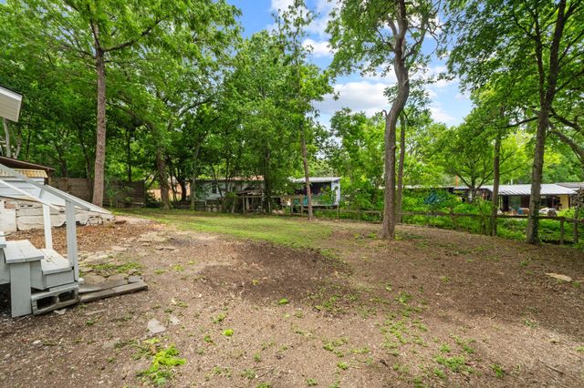 1110 Somerset Ave, Austin, TX 78753
