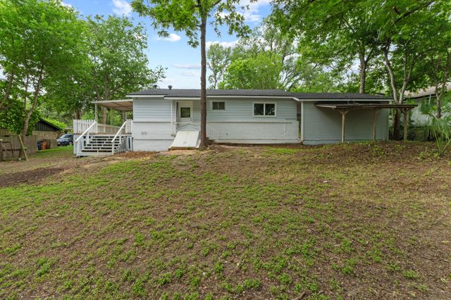 1110 Somerset Ave, Austin, TX 78753