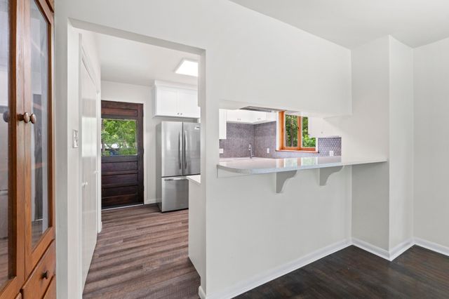 1110 Somerset Ave, Austin, TX 78753