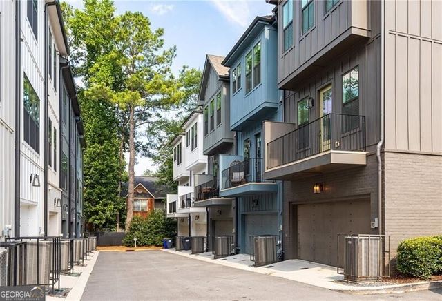 132 Pacer Place, Atlanta, GA 30342