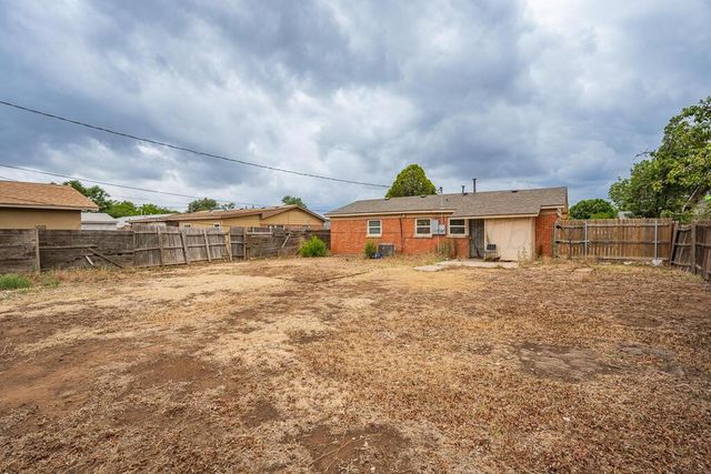 1324 BLUEBELL Street, Amarillo, TX 79107