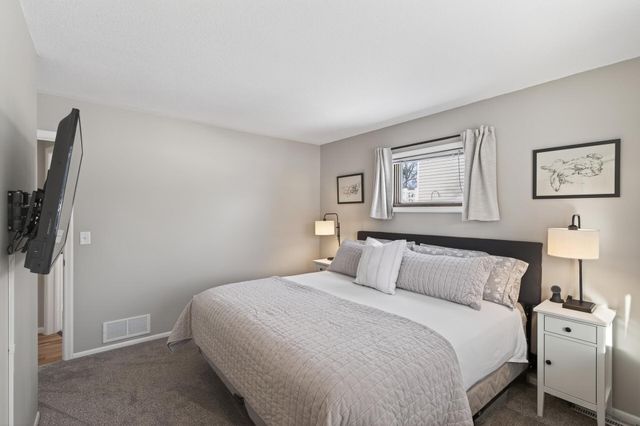 1522 18th Avenue NW, New Brighton, MN 55112