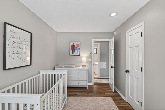 1522 18th Avenue NW, New Brighton, MN 55112