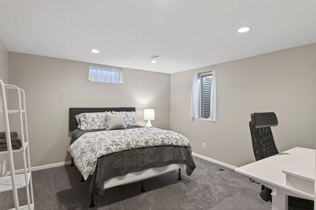 1522 18th Avenue NW, New Brighton, MN 55112