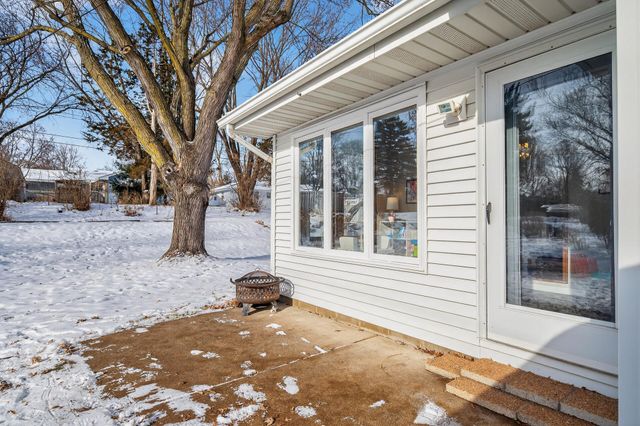 1522 18th Avenue NW, New Brighton, MN 55112