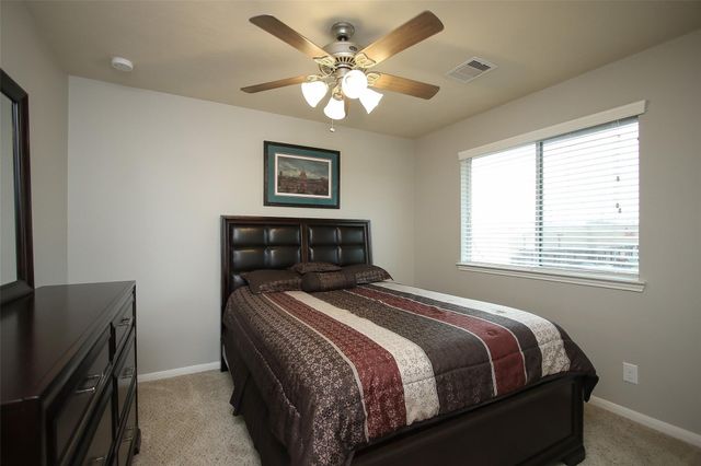 8517 Sunset Loch Drive, Spring, TX 77379