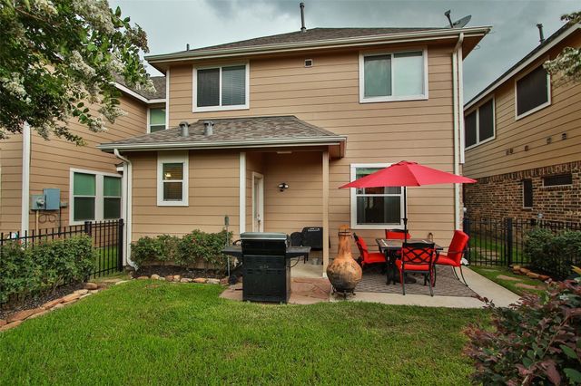 8517 Sunset Loch Drive, Spring, TX 77379