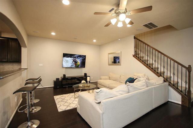 8517 Sunset Loch Drive, Spring, TX 77379