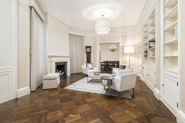 1425 N State Parkway, Chicago, IL 60610