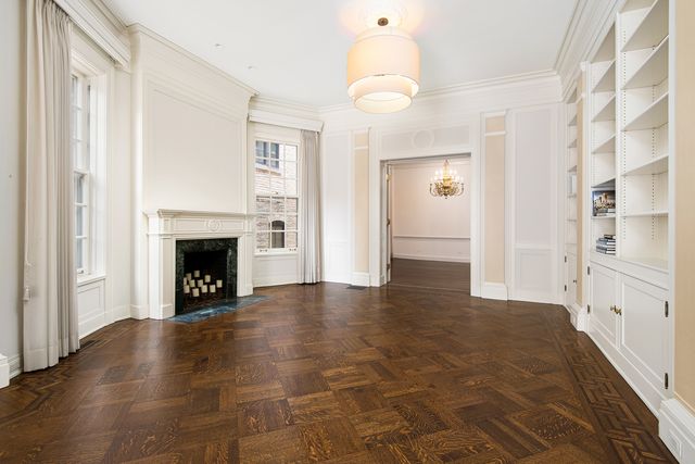 1425 N State Parkway, Chicago, IL 60610