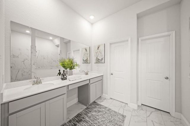 10114 Native Grove Drive, Missouri City, TX 77459