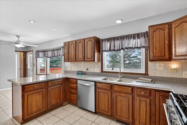 3472 Springwheat Drive, Rockford, IL 61114