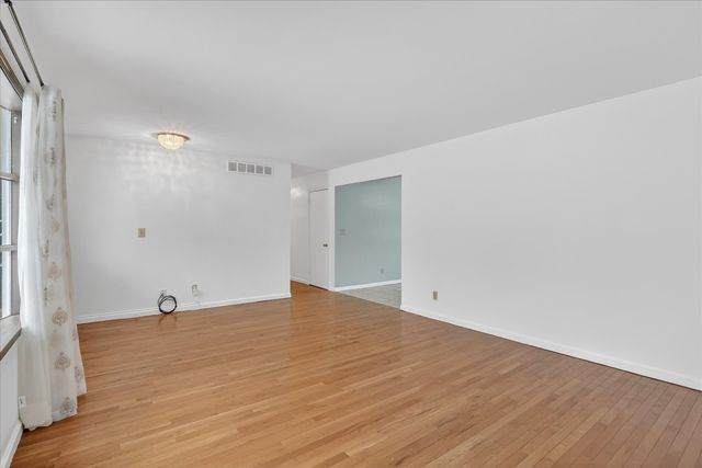 3472 Springwheat Drive, Rockford, IL 61114