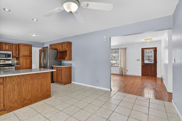 3472 Springwheat Drive, Rockford, IL 61114