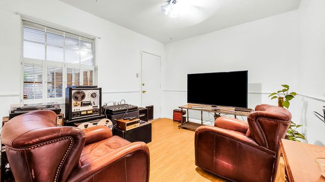 1601 Yarborough Drive, Sherman, TX 75092