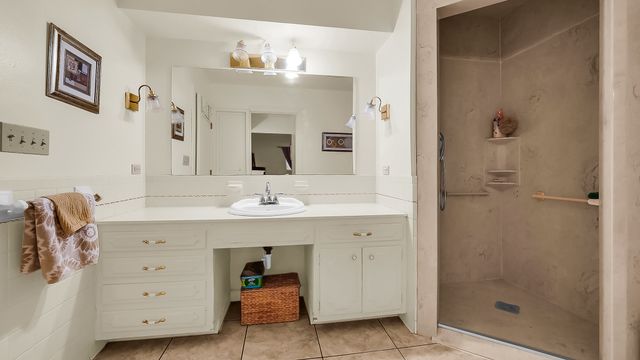 1601 Yarborough Drive, Sherman, TX 75092